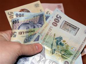 Guvernul a revenit asupra creşterii salariilor din Ministerul de Finanţe. Măsura nu se mai aplică