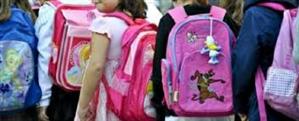Sună clopoțelul! Peste 2,3 milioane de copii încep luni cursurile, mulți în clădiri vechi, fără apă şi cu toaleta în curte