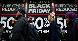 Totul despre Black Friday 2017. Lista cu participanţi şi ce discounturi oferă