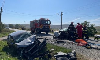 Accident cu 3 mașini în Căianu Vamă. Un tânăr de 19 ani, încarcerat