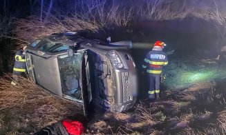 Mașină răsturnată pe E60. Au intervenit pompierii clujeni