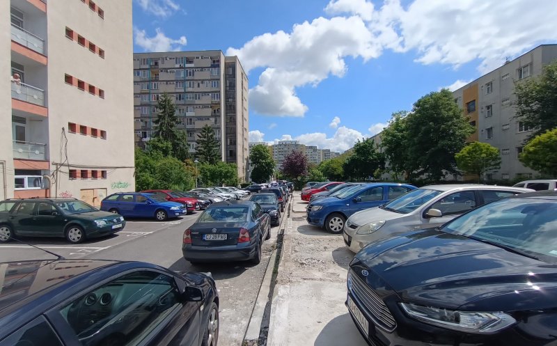 S-au "evaporat" şi garajele de pe Bucegi, din Mănăştur. Clujenii transmit că aşteaptă şi demolările altor "garaje cu şobolani" din oraş